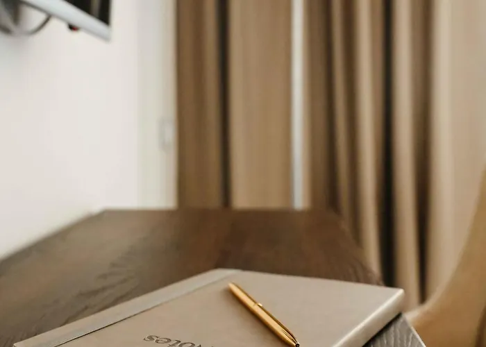 Lumina Ovo شقة فندقية