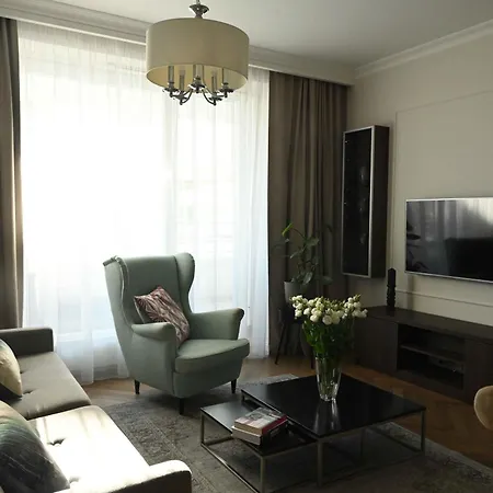 Apart-hotel Lumina Ovo