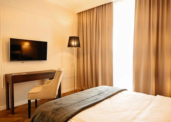 Aparthotel Lumina Ovo